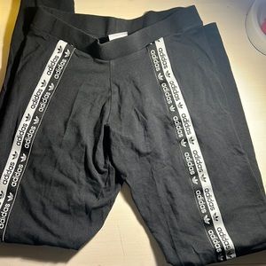 Adidas leggings